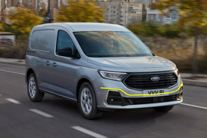 Ford-Transit-005