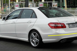 Mercedes-Benz-E-350