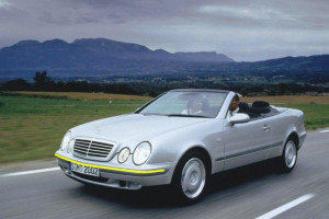 Mercedes-CLK-200