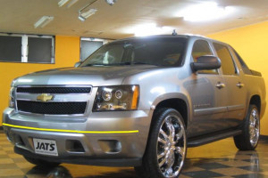 Chevrolet-Avalanche-001