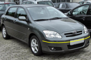 Toyota-Corolla-hatchback-003