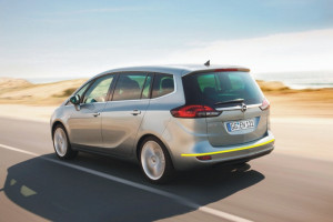 Opel-Zafira-006