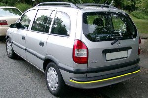 Opel-Zafira-001