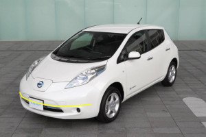 Nissan-Leaf-001