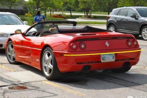 Ferrari-355-001