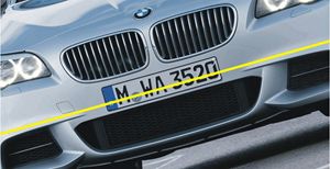 Installazione sensore antenna dietro targa